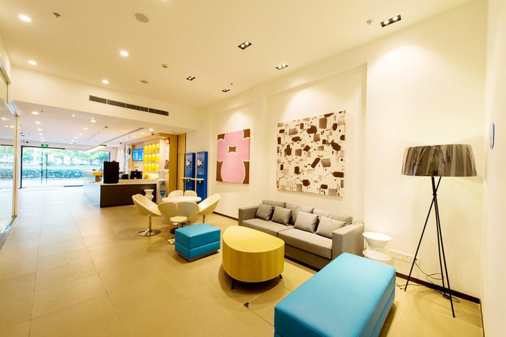 Hanting Hotel Shanghai Tangqiao Subway Station Exterior photo